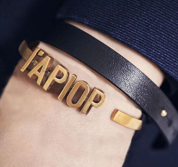 fashion leather charm bracelets pour hommes bangle braccialetto for mens and women party wedding jewelry lovers gift with box, White
fashion leather charm bracelets pour hommes bangle braccialetto for mens and women party wedding jewelry lovers gift with box, White