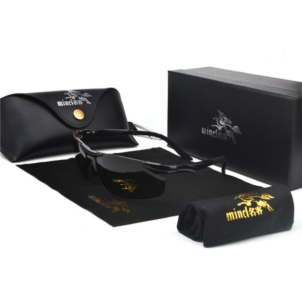 2020 men tr90 hd polarized sunglasses brand sun glasses coating half square frame driving fishing goggles shades with box fml, White;black 
2020 men tr90 hd polarized sunglasses brand sun glasses coating half square frame driving fishing goggles shades with box fml, White;black