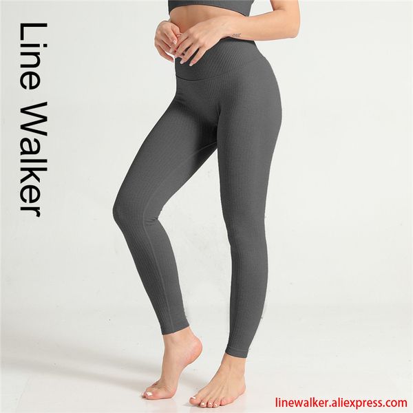 yoga outfits solid colors fitness tights high waist pants women push up running sport leggings booty seamless leggins compression, White;red
yoga outfits solid colors fitness tights high waist pants women push up running sport leggings booty seamless leggins compression, White;red