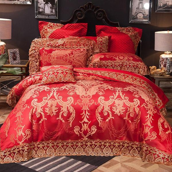 bedding sets silk cotton jacquard luxury royal wedding set lace duvet cover bed sheet pillowcases  king size 4/6/9pcs 
bedding sets silk cotton jacquard luxury royal wedding set lace duvet cover bed sheet pillowcases  king size 4/6/9pcs