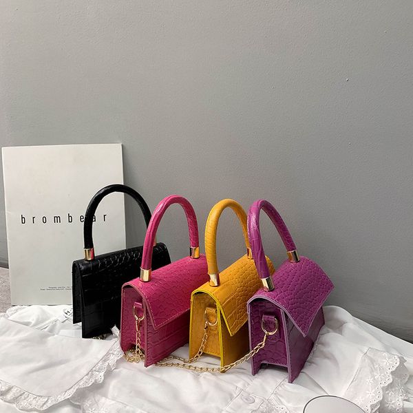 2020 new crocodile pattern korean style fashion crossbody bag young lady portable small square bag essential mini
2020 new crocodile pattern korean style fashion crossbody bag young lady portable small square bag essential mini