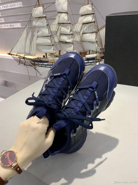 r luxury casual shoes, fashionable d-connect sneakers, comfortable and versatile, size 35-45, with original box,cc
r luxury casual shoes, fashionable d-connect sneakers, comfortable and versatile, size 35-45, with original box,cc