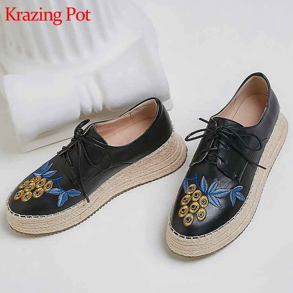 saling cow leather embroidery flowers flat platform round toe sweet party straw bottom comfortable leisure autumn shoes l44, Black
saling cow leather embroidery flowers flat platform round toe sweet party straw bottom comfortable leisure autumn shoes l44, Black