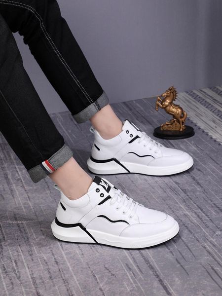2021p spring new fashion flat shoes men 's wild trend leather shoes ,personalized comfortable sports shoes ,original box packaging :38, Black
2021p spring new fashion flat shoes men 's wild trend leather shoes ,personalized comfortable sports shoes ,original box packaging :38, Black