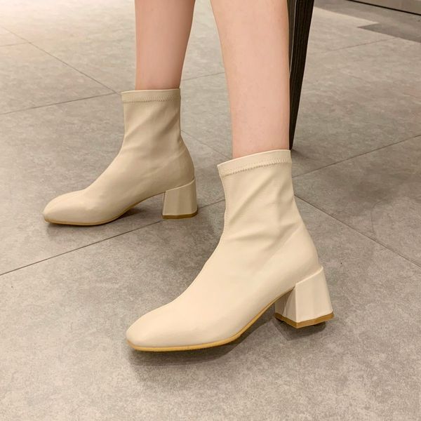 boots 2021 spring/autumn thick-soled wild zip booties tide british middle heel square head shoes woman, Black
boots 2021 spring/autumn thick-soled wild zip booties tide british middle heel square head shoes woman, Black
