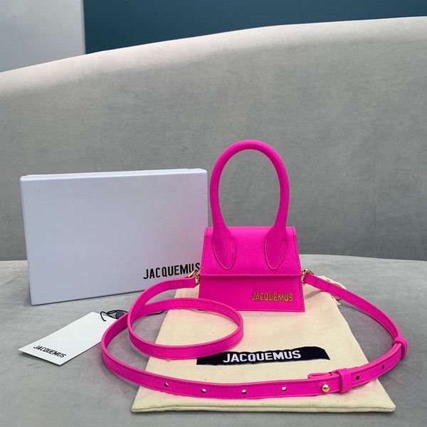 new handbag Jacquemus mini wife daughter lovers gifts crocodile pattern shoulder messenger female crossbody bags
new handbag Jacquemus mini wife daughter lovers gifts crocodile pattern shoulder messenger female crossbody bags