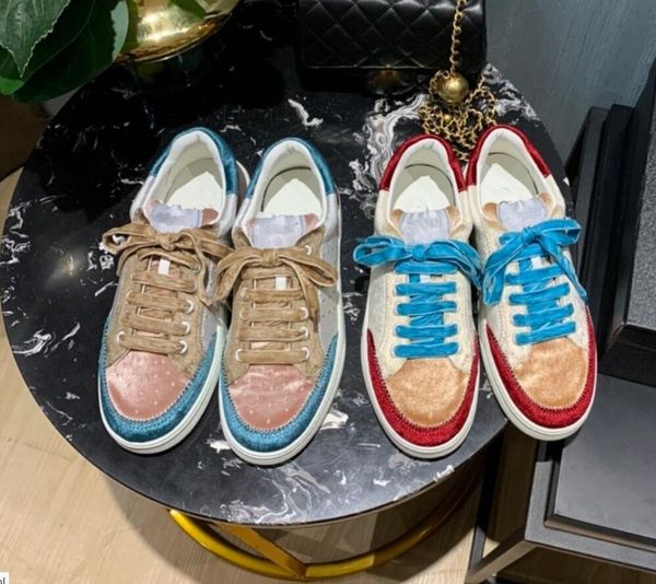 new velvet designer color matching board shoes female lace up breathable thick bottom women white sneakers letter embroidery, Black
new velvet designer color matching board shoes female lace up breathable thick bottom women white sneakers letter embroidery, Black