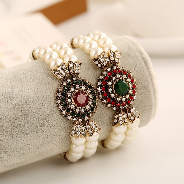 european and american popular handmade jewelry fashion red and green jewelry retro luxury pearl bracelet, Black
european and american popular handmade jewelry fashion red and green jewelry retro luxury pearl bracelet, Black