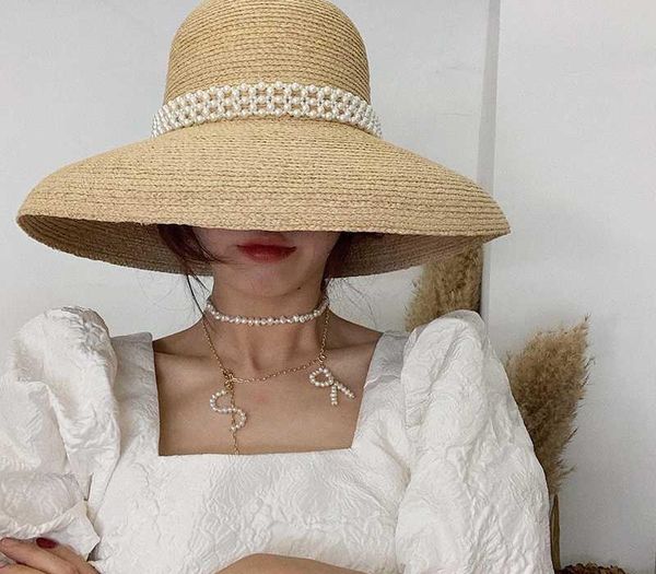 Bucket hat Designers with the new spring summer 2020 fashion pearl straw hat flat sunhats
Bucket hat Designers with the new spring summer 2020 fashion pearl straw hat flat sunhats
