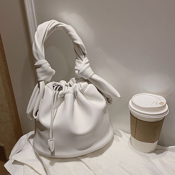 small pu leather bucket bag new female summer wild design crossbody bags for women 2020 solid color shoulder messenger handbags
small pu leather bucket bag new female summer wild design crossbody bags for women 2020 solid color shoulder messenger handbags