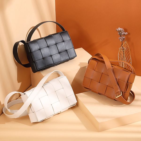 leather simple women's bag new internet celebrity same style knitting generous plaid one-shoulder oblique small square bag
leather simple women's bag new internet celebrity same style knitting generous plaid one-shoulder oblique small square bag