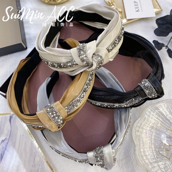 korean style pearl diamond knot hair bands simple elegant drilling women's fashion headwear article knot rims crystal headband
korean style pearl diamond knot hair bands simple elegant drilling women's fashion headwear article knot rims crystal headband