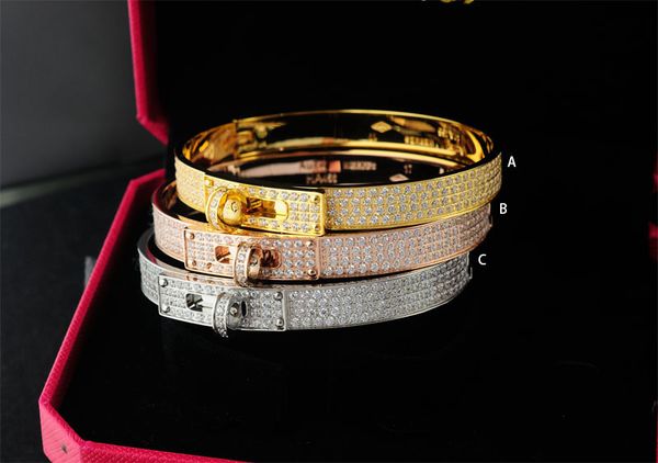 rsiu liruoxi1314 luxury celebrity design letter metal buckle bracelet fashion metal clover cuff diamond bracelet gold jewelry with box, Golden;silver
rsiu liruoxi1314 luxury celebrity design letter metal buckle bracelet fashion metal clover cuff diamond bracelet gold jewelry with box, Golden;silver