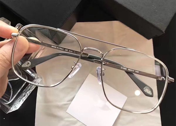 20020 new popular 7033 glasses fashion men women square retro style full frame black gold silver come with case, White;black
20020 new popular 7033 glasses fashion men women square retro style full frame black gold silver come with case, White;black