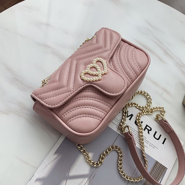 all-match chain pu soft leather shoulder bag 2020 new fashion women's designer shoulder messenger bag purse
all-match chain pu soft leather shoulder bag 2020 new fashion women's designer shoulder messenger bag purse