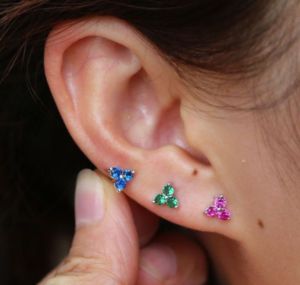 three stone triangle cz earring 925 sterling silver multi piercing stud green red blue white 4 colors minimal cute small cz01, Golden;silver
three stone triangle cz earring 925 sterling silver multi piercing stud green red blue white 4 colors minimal cute small cz01, Golden;silver