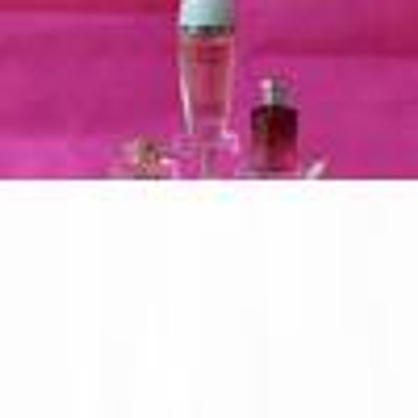 acrylic small ring earring jewelry display stand holder nail polish perfume cosmetic organizer display stand micro-cap show rack, Black;white
acrylic small ring earring jewelry display stand holder nail polish perfume cosmetic organizer display stand micro-cap show rack, Black;white