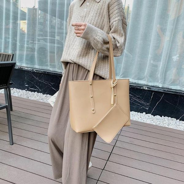 горячие продажа сумки умелое производство 2pcs / комплект vintage pu кожаный мешок плеча женщин pure color большая сумка сцепления
горячие продажа сумки умелое производство 2pcs / комплект vintage pu кожаный мешок плеча женщин pure color большая сумка сцепления