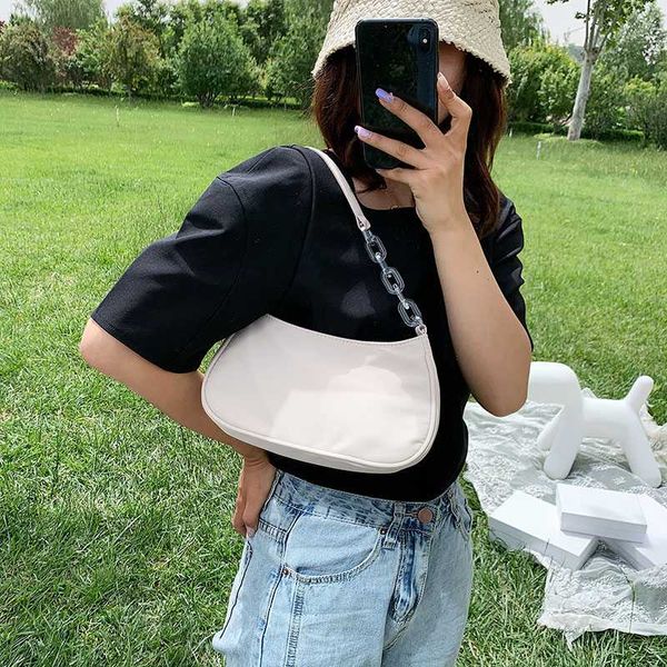 solid color baguette bags for women 2020 new quality nylon shoulder messenger bags lady handbags and purses
solid color baguette bags for women 2020 new quality nylon shoulder messenger bags lady handbags and purses