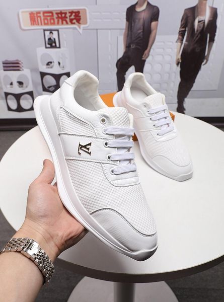 2021k spring new men 's breathable leather shoes fashion wild sports shoes casual shoes ,send the original box packaging3, Black
2021k spring new men 's breathable leather shoes fashion wild sports shoes casual shoes ,send the original box packaging3, Black