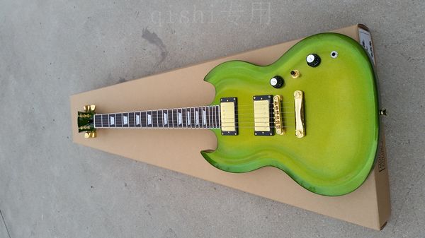 special pain on body special body sg electric guitar china custom shop made 22 fret rose wood fingerboard
special pain on body special body sg electric guitar china custom shop made 22 fret rose wood fingerboard