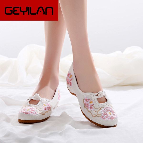 female ballet flats retro shoes 2020 summer fabric flats women loafers flower shoes, Black
female ballet flats retro shoes 2020 summer fabric flats women loafers flower shoes, Black
