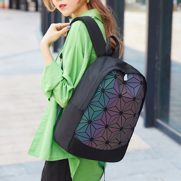 leather luggage tag20202020 new style laser luminous bag geometric rhombus womens backpack korean casual womens bag custom wholesale purse h
leather luggage tag20202020 new style laser luminous bag geometric rhombus womens backpack korean casual womens bag custom wholesale purse h