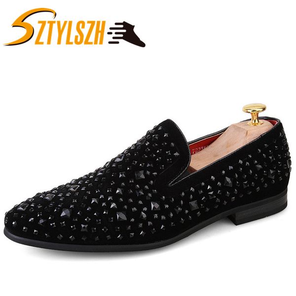 british style men loafers shoes fashion wild rhinestones tassel luxury man leather dress shoes men's flats driving, Black
british style men loafers shoes fashion wild rhinestones tassel luxury man leather dress shoes men's flats driving, Black