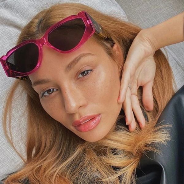 designer fashion ladies sun glasses 2020 trendy plastic small women sunglasses vintage designer shades oculos, White;black
designer fashion ladies sun glasses 2020 trendy plastic small women sunglasses vintage designer shades oculos, White;black