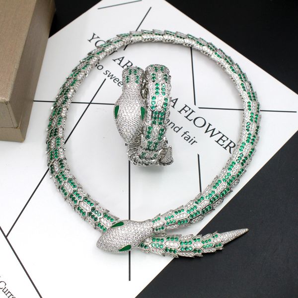 wholesale new designer green-stones snake cuff bangle silver color bracelets choker necklaces designer party jewelry sets for women
wholesale new designer green-stones snake cuff bangle silver color bracelets choker necklaces designer party jewelry sets for women