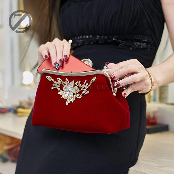 2020 new handbag new wedding bag fashion diamond evening bag chain fashion cheongsam handbag bridal bag
2020 new handbag new wedding bag fashion diamond evening bag chain fashion cheongsam handbag bridal bag