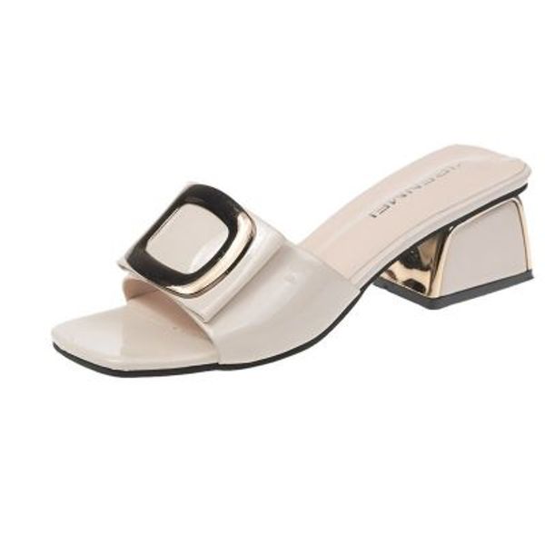 2020 summer new fashion wear a word drag thick with metal square buckle casual wild ladies sandals and slippers, Black
2020 summer new fashion wear a word drag thick with metal square buckle casual wild ladies sandals and slippers, Black