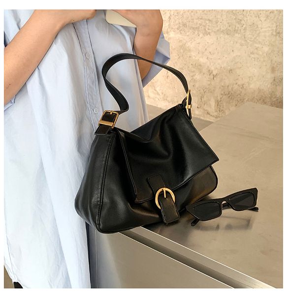 vintage leather shoulder bags for women 2020 soft pu handbag fashion organizer totes sac femme armpit hand bag lady solid bags
vintage leather shoulder bags for women 2020 soft pu handbag fashion organizer totes sac femme armpit hand bag lady solid bags