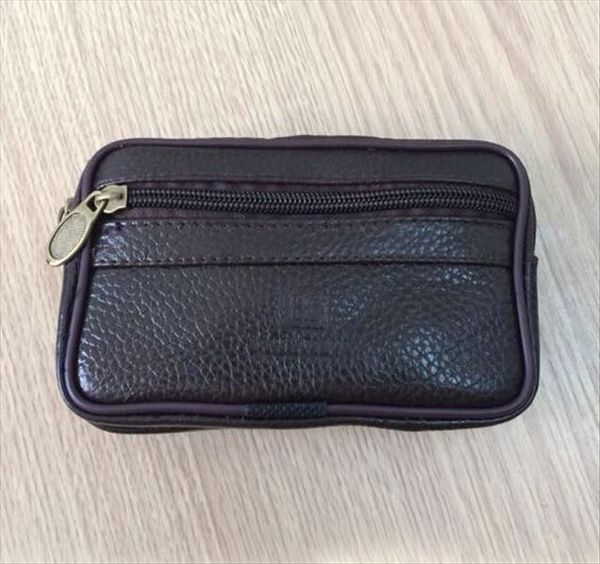 men fanny pack mobile phone coffee color genuine cow leather zipper coin purse pocket pouch short bag casual waist packs man bag 
men fanny pack mobile phone coffee color genuine cow leather zipper coin purse pocket pouch short bag casual waist packs man bag