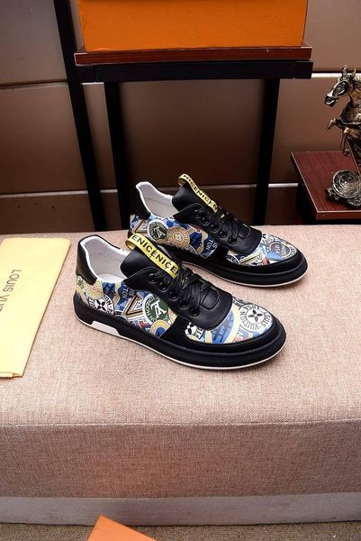 2021a limited edition custom brand men 's breathable shoes fashion wild sports shoes casual shoes ,send the original box packaging 38, Black
2021a limited edition custom brand men 's breathable shoes fashion wild sports shoes casual shoes ,send the original box packaging 38, Black