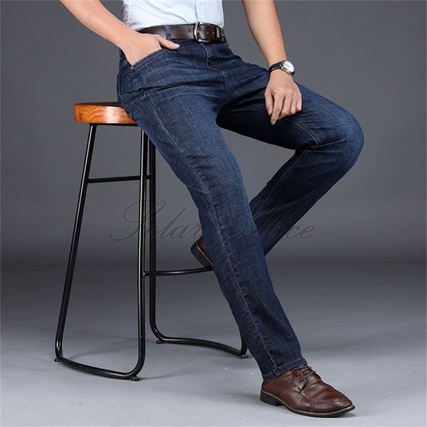 2020 men's four seasons new high waist straight jeans business middle-aged loose quality denim trousers, Blue
2020 men's four seasons new high waist straight jeans business middle-aged loose quality denim trousers, Blue