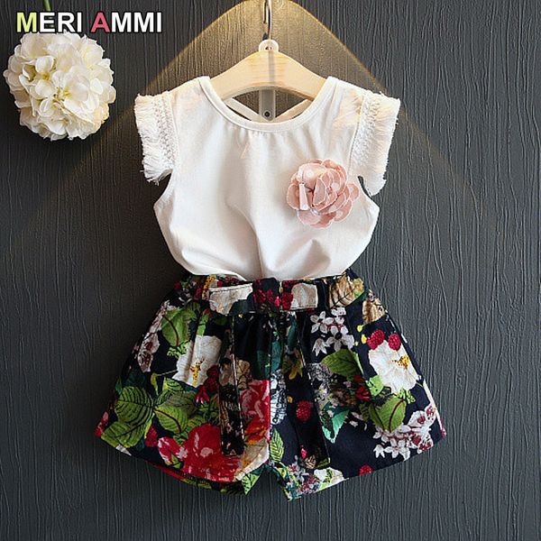 meri ammi 2 pcs set children girl clothing outfit set lace tee +flower shorts for 2-13 year girl t200808, White
meri ammi 2 pcs set children girl clothing outfit set lace tee +flower shorts for 2-13 year girl t200808, White