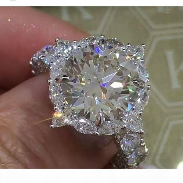 2020 designer ladies diamond wedding ring zircon ring european and american fashion ring female wholesale sale, Slivery;golden
2020 designer ladies diamond wedding ring zircon ring european and american fashion ring female wholesale sale, Slivery;golden