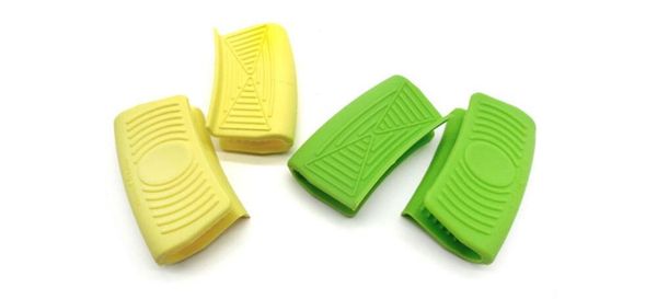 silicone jewelry anti-scalding insulated silicone pot ear cover casserole cast iron pot frying hand clip high temperature re, Black
silicone jewelry anti-scalding insulated silicone pot ear cover casserole cast iron pot frying hand clip high temperature re, Black