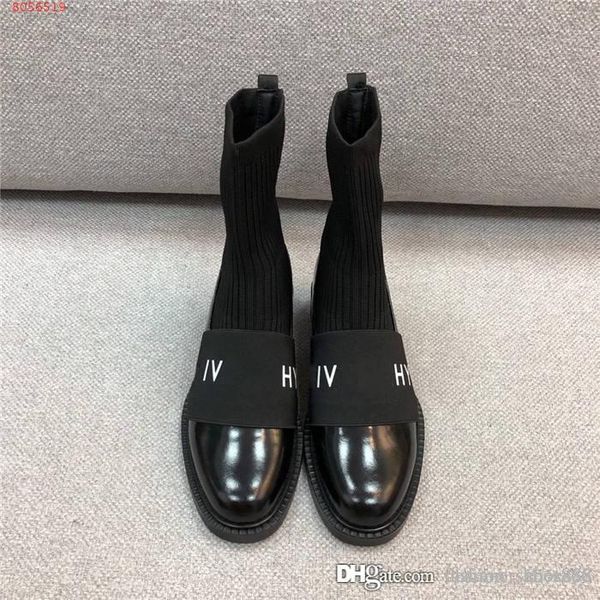 early fall new knit spliced leather letter ankle boots, black stylish casual low heel middle leather boots original high-end packaging
early fall new knit spliced leather letter ankle boots, black stylish casual low heel middle leather boots original high-end packaging
