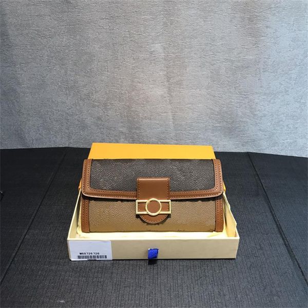 designer wallet long type coin purse wallet new fashion letter and flower prined genuine leather with box, Red;black
designer wallet long type coin purse wallet new fashion letter and flower prined genuine leather with box, Red;black