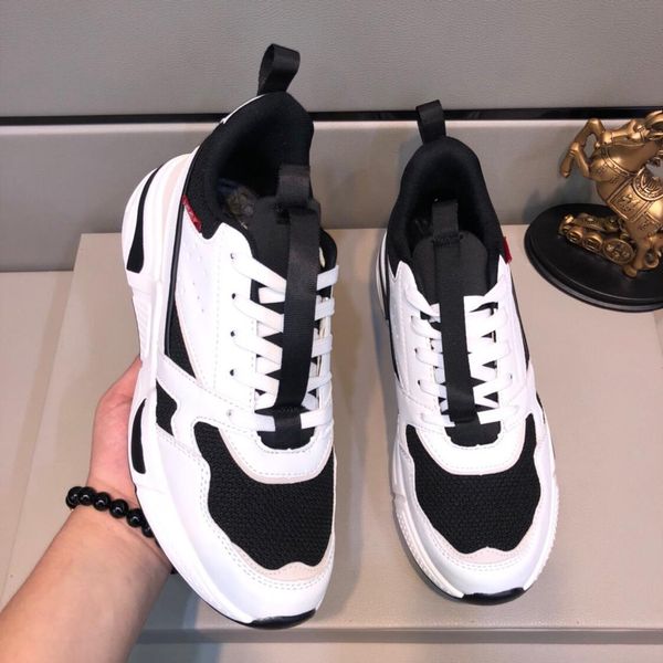 2021q new custom men 's fashion platform breathable running casual shoes ,street fashion casual shoes ,original box packaging 38 -44, Black
2021q new custom men 's fashion platform breathable running casual shoes ,street fashion casual shoes ,original box packaging 38 -44, Black