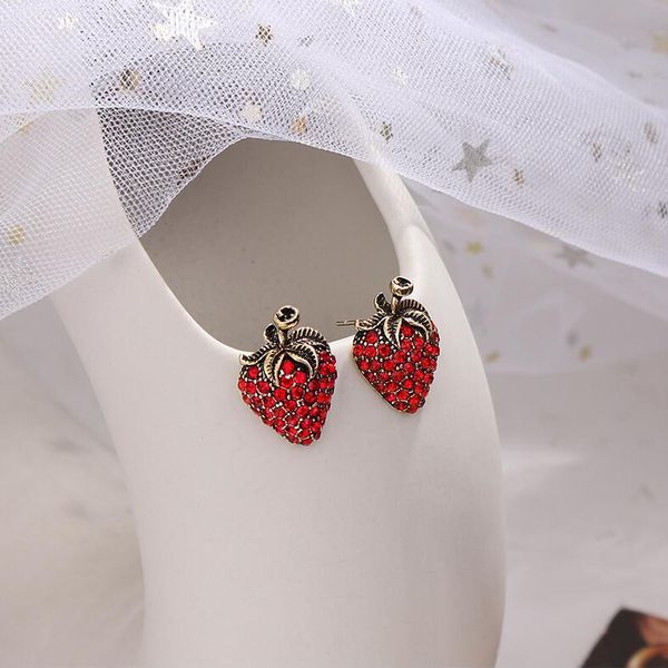 2020 japan and south korea new fruit strawberry stud earrings high-end quality earrings cute korean earrings ing, Golden;silver
2020 japan and south korea new fruit strawberry stud earrings high-end quality earrings cute korean earrings ing, Golden;silver