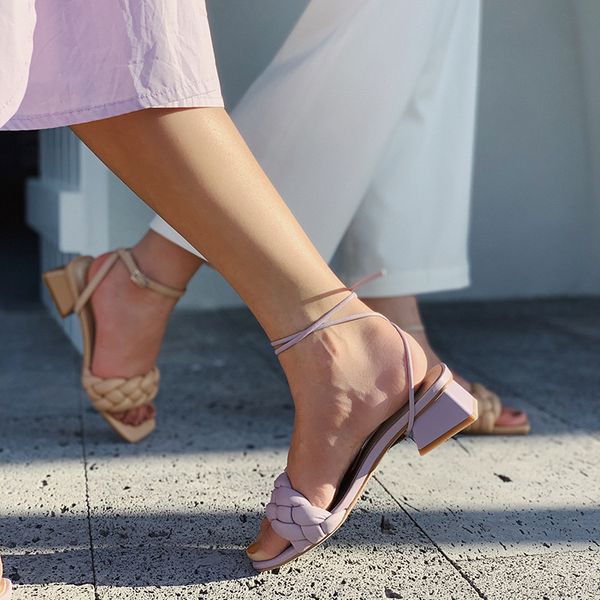 2020 summer ankle buckle strap stiletto heels sandles open toe women gladiator sandals pinch narrow band ladies square shoes y200620, Black
2020 summer ankle buckle strap stiletto heels sandles open toe women gladiator sandals pinch narrow band ladies square shoes y200620, Black