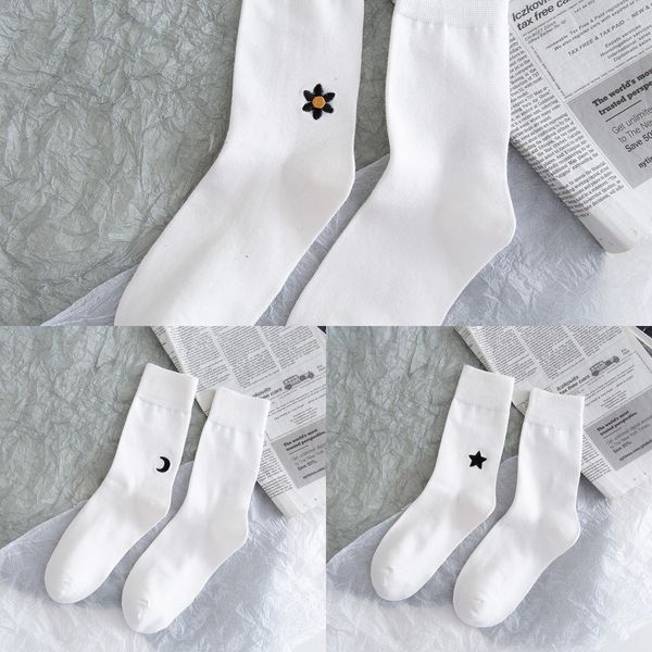 women's autumn winter mid-high star moon embroidered women's cotton embroidered black and white cotton socks socks and sockssocks
women's autumn winter mid-high star moon embroidered women's cotton embroidered black and white cotton socks socks and sockssocks