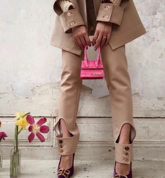 2020 new fashion catwalk crocodile pattern female bag high quality ladies leather bag fashion one-shoulder small square bag wallet hook002
2020 new fashion catwalk crocodile pattern female bag high quality ladies leather bag fashion one-shoulder small square bag wallet hook002