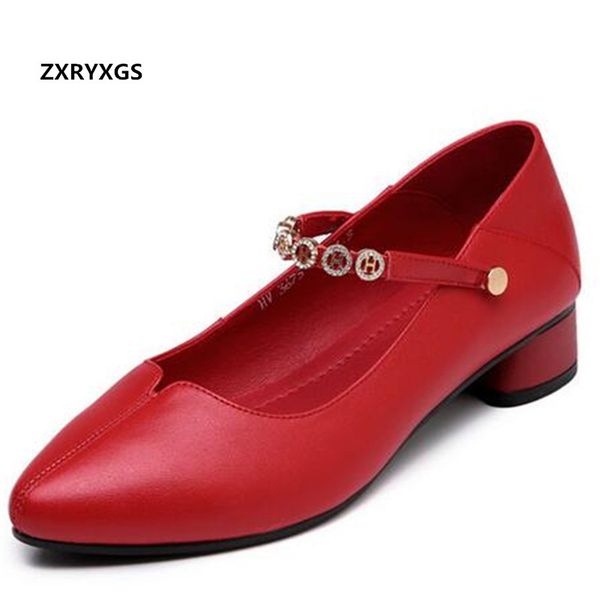promotion 2020 new pointed rhinestones fashion shoes woman genuine leather shoes soft sole low heel shoe women wedding, Black 
promotion 2020 new pointed rhinestones fashion shoes woman genuine leather shoes soft sole low heel shoe women wedding, Black