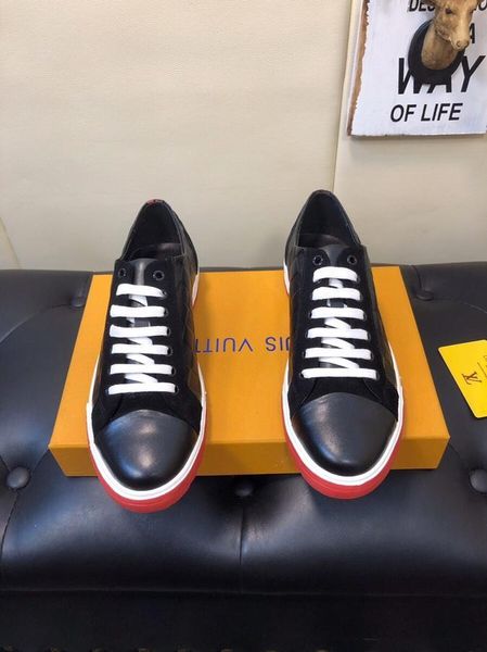 2021y limited edition men 's brand leather casual shoes ,comfortable and breathable lace -up sneakers ,a full set of original shoe box, Black
2021y limited edition men 's brand leather casual shoes ,comfortable and breathable lace -up sneakers ,a full set of original shoe box, Black
