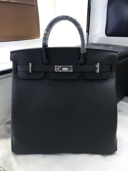 wholesale hac handbag,fully handmade ,togo leather,wax thread, gold and silver hardware for chosen,by order about 10-15days
wholesale hac handbag,fully handmade ,togo leather,wax thread, gold and silver hardware for chosen,by order about 10-15days
