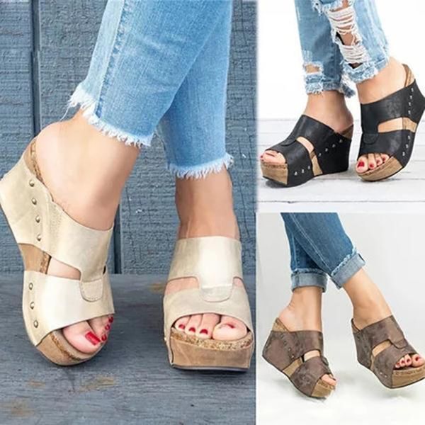 slippers 2021 women's rivet gladiator summer high heel wedges ladies beach casual shoes rome big plus size platform mujer slides, Black
slippers 2021 women's rivet gladiator summer high heel wedges ladies beach casual shoes rome big plus size platform mujer slides, Black